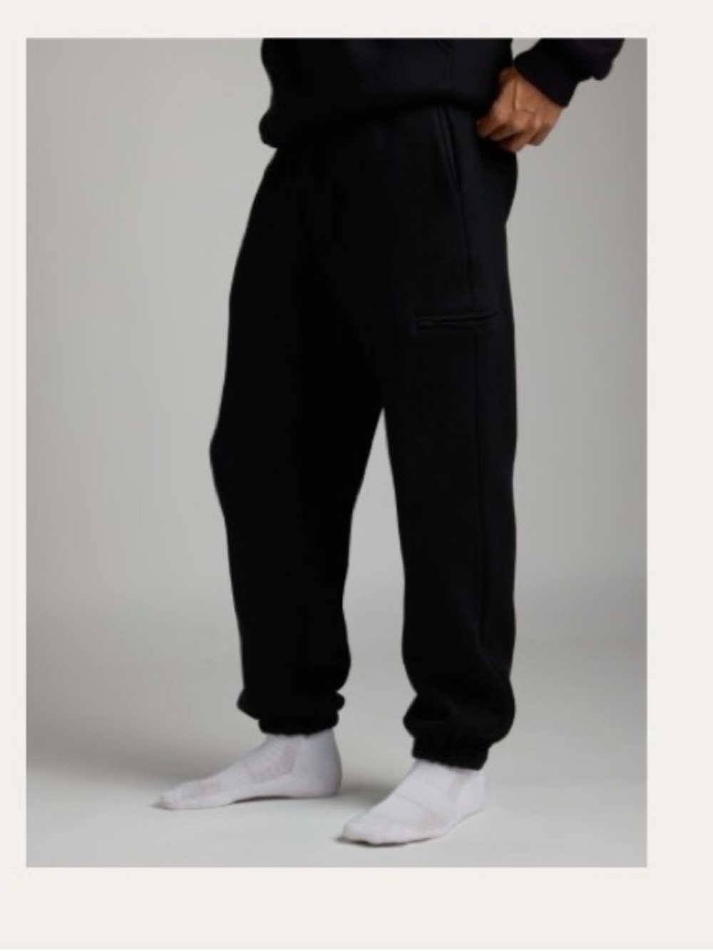 Airplane Mode Travel Sweatpants - Obsidian Black - Picture 2 of 2